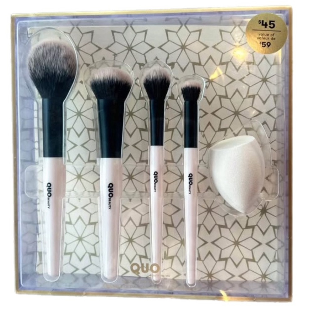 NEW Quo Makeup Brush & Beauty Blender Set